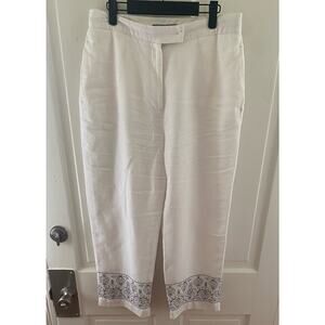 Women’s Carroll Reed Size 10 White Lining Capris